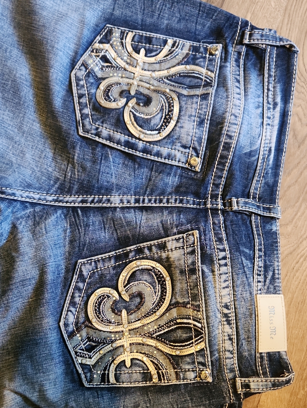 Miss Me Medium Blue Embroidered Ankle Jeans with Metallic Accents